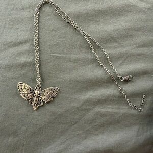 Elegant Silver Moth Pendant Necklace & Earrings (pic 2)